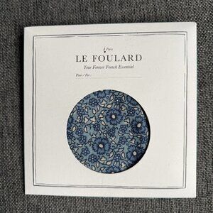 GASTON SCARF - Blue Vintage Flowers